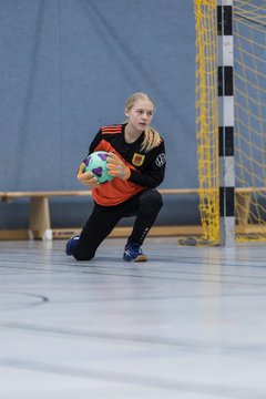 Bild 470 - C-Juniorinnen Loewinnen Cup